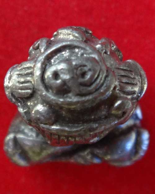 พระปิดตา ยันต์ยุ่ง เนื้อแร่ หลวงปู่เจือ วัดกลางบางแก้ว ปี 2549