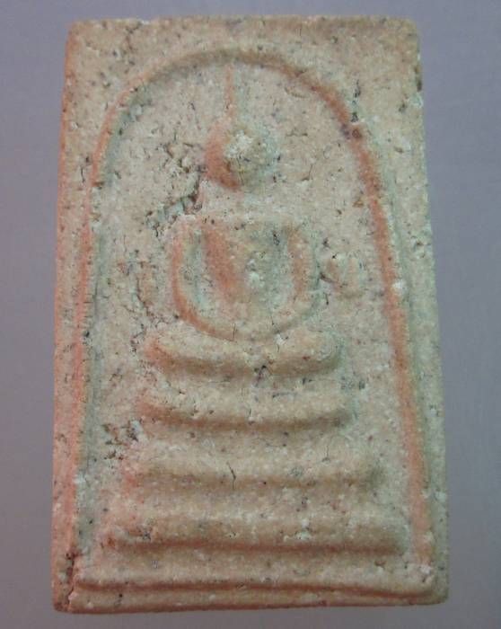พระสมเด็จเนื้อสวยครับ
