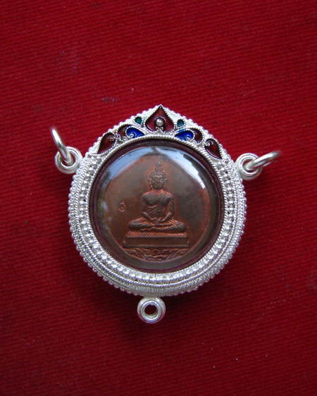 กรอบเงิน 3 ห่วง ลงยาสุโขทัย ใส่หน้ากรอบกลมขนาด 2.2 ซม. # 