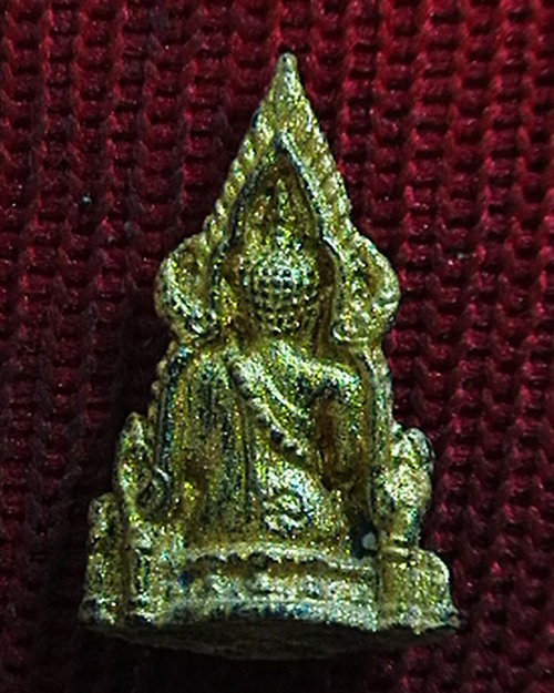 รูปหล่อ พระพุทธชินราช ทุกรุ่น  แดง 100 บาทครับ