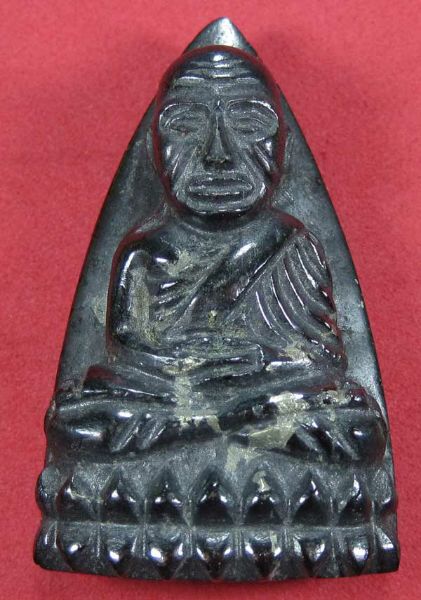 หลวงปู่ทวด แกะจาก เหล็กไหลพญานาค หลวงปู่คำบุ ปลุกเสก สวยแชมป์