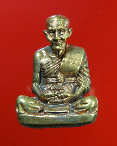 รูปหล่อหลวงพ่อไสว วัดปรีดาราม รุ่นมหามงคล 78 ปี ปี 42