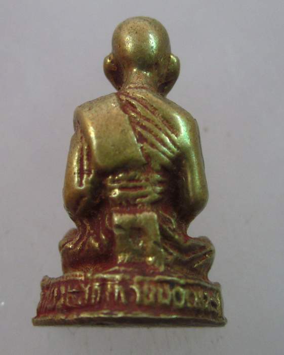 รูปหล่อพระเกจิ ทางจังหวัดกำแพงเพชร