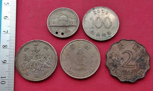 วัดใจเริ่ม 10 บาท กับ เหรียญ ที่ระลึก ..AT590