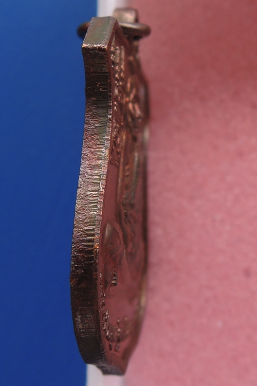 หลวงปู่หมุน เหรียญเจริญลาภ นารายณ์ทรงครุฑ โค๊ดวัดสุทัศน์