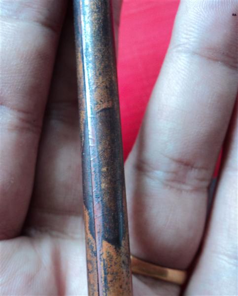 ตะกรุดหลวงพ่อเงิน วัดดอนยายหอม เนื้อทองแดง ยาว 5 นิ้ว มาตรฐาน ไม่มีการถักเชือกนะครับ แท้ทั่วโลกครับ