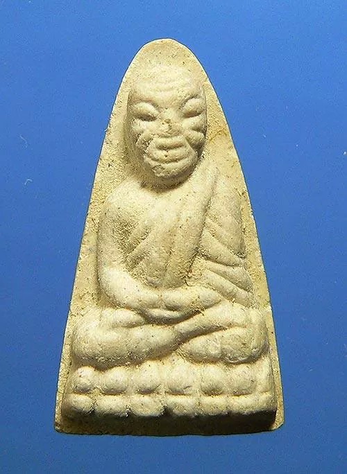  หลวงปู่ทวดว่านขาว-ดำ_ศูนย์การทหารปืนใหญ่ (อ.นอง ปลุกเสก) ปี40_กล่องเดิมวัด 