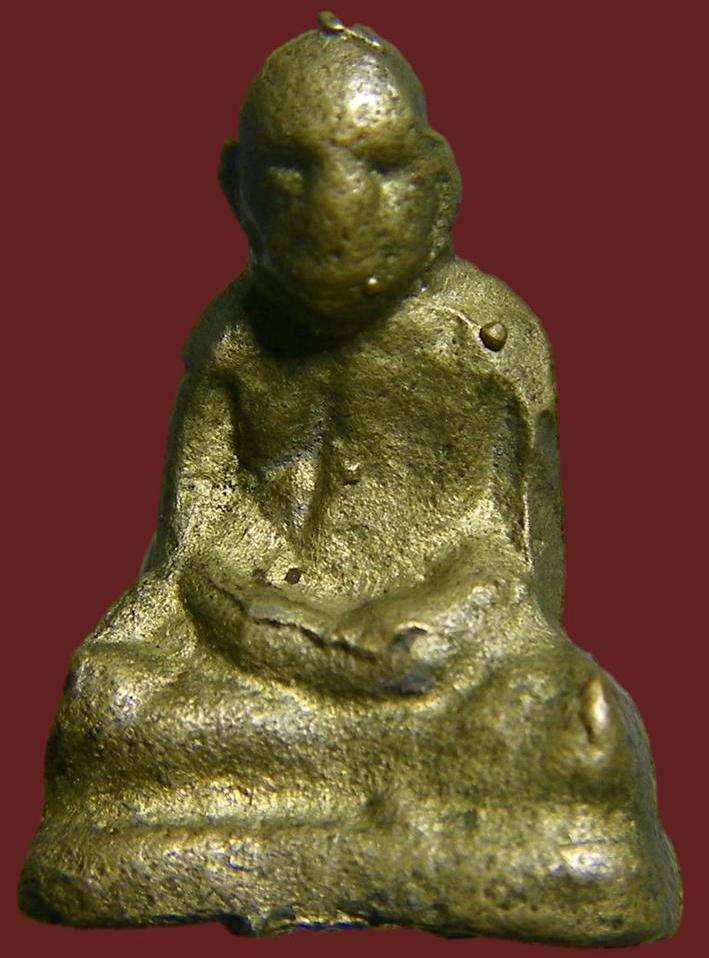 หลวงพ่อเขียนรุ่นหอเตี๊ยะ ปี 2499 วัดสำนักขุนเณร จ.พิจิตรน้ำทองกระจายเยอะมากรับประกันพระแท้ 100 %