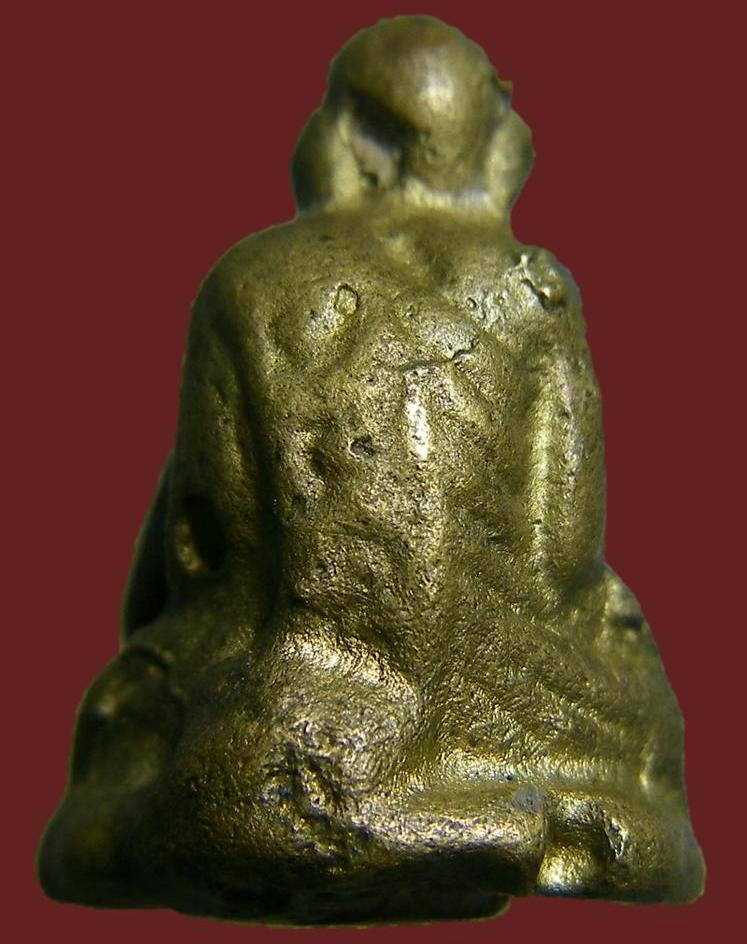 หลวงพ่อเขียนรุ่นหอเตี๊ยะ ปี 2499 วัดสำนักขุนเณร จ.พิจิตรน้ำทองกระจายเยอะมากรับประกันพระแท้ 100 %