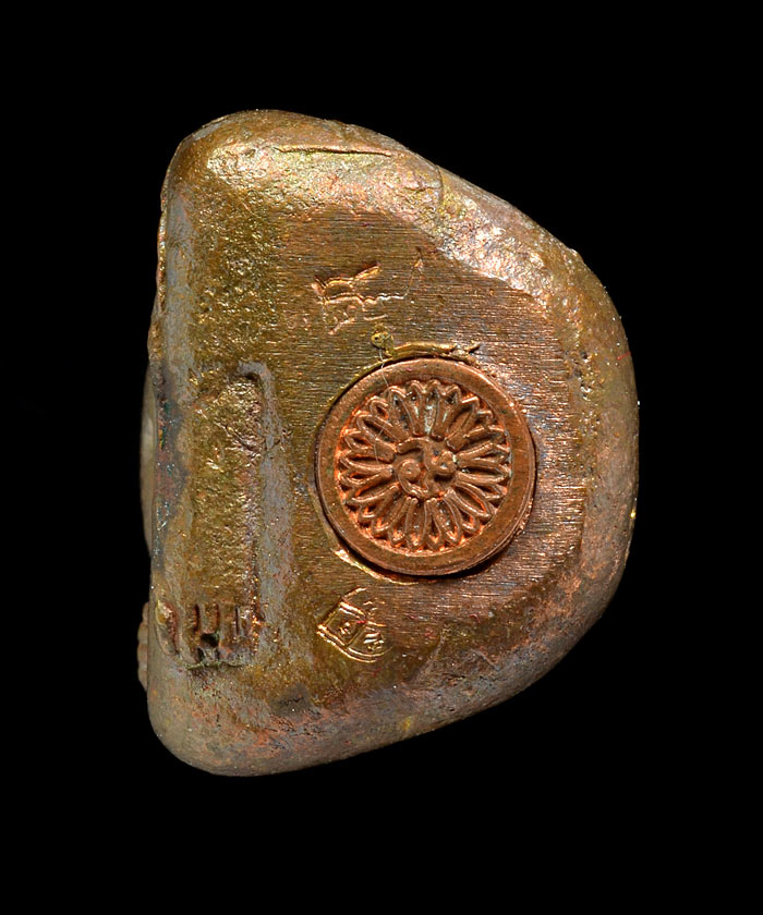 กริ่งพระสังกัจจายน์ รุ่น ๑ หลวงปู่เอื้อม วัดบางเนียน เนื้อโลหะทองบ้านเชียง