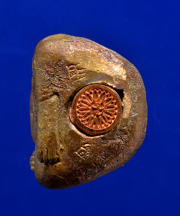 กริ่งพระสังกัจจายน์ รุ่น ๑ หลวงปู่เอื้อม วัดบางเนียน เนื้อโลหะทองบ้านเชียง