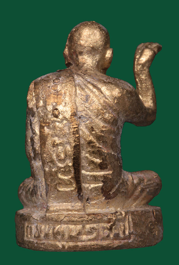 + หล่อโบราณนั่งอวยพรรุ่นแรก!!! พ่อท่านเอื้อม วัดบางเนียน + 