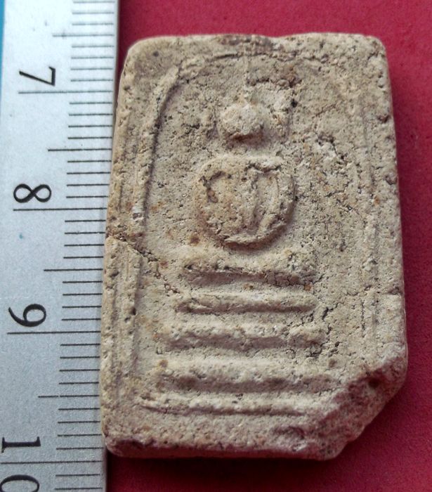 วัดใจเริ่ม 10 บาท กับ พระสมเด็จ เนื้อผง ..AT957