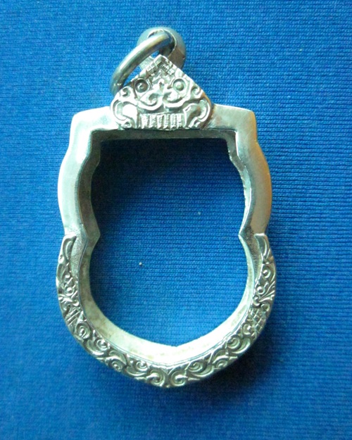 ตลับเงิน เสมาหลวงปู่ทวด