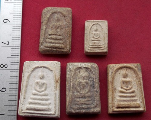 วัดใจเริ่ม 10 บาท กับ พระสมเด็จองค์เล็ก 5 องค์  ..AT870