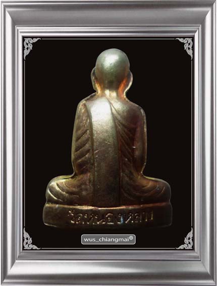 หล่อปั้มรุ่นแรกหลวงพ่อลออ วัดหนองหลวง เนื้อทองเหลือง จารสังฆาฎิ ปี 2549 สวยครับ