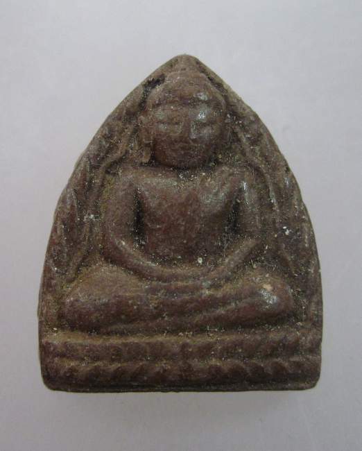 พระเนื้อดินพิมพ์หลวงพ่อโต บางกระทิง ไม่ทราบที่ครับ (ขนาดเล็กกว่าหลวงพ่อโต)