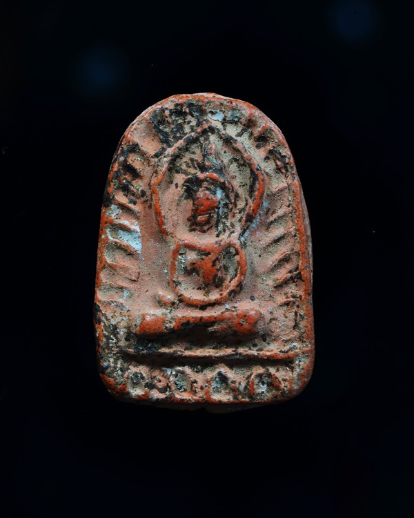 พระซุ้มกอเนื้อดิน ค่ายอดิศร หลวงปู่ทิม วัดละหารไร่ ร่วมปลุกเสกครับ