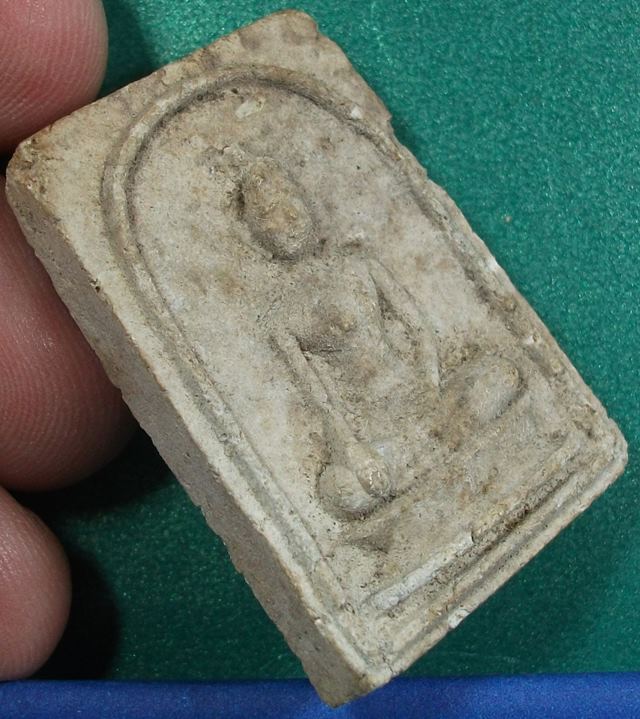 พระสมเด็จ วัดชิโนรส ปี 2512 (ลป.สุข ลพ.กวย ปลุกเสก)