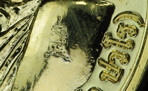 วัดใจเคาะเดียว เหรียญโภคทรัพย์ หลวงพ่อตัด วัดชายนา จ.เพชรบุรี ปี2551 เนื้อกะไหล่ทอง หมายเลข 65 