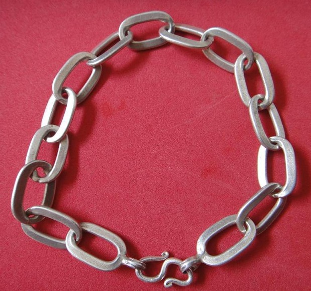 เลสข้อมือเงินแท้ ลายโซ่มือสองยาว 8 นิ้ว