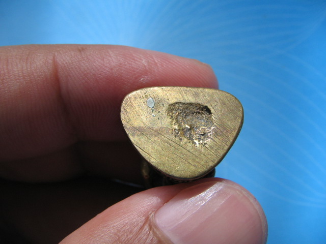 รูปหล่อ หลวงพ่อเงิน วัดบางคลาน พิจิตร เนื้อทองเหลือง เคาะเดียวครับ