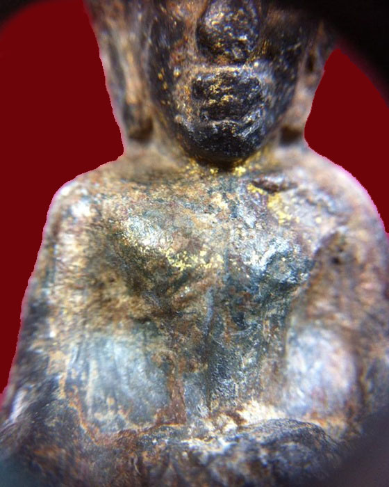 พระท่ากระดานหลวงพ่อนารถ วัดศรีโลหะฯ พิมพ์หน้ายกลงทองกรรมการ กาญจนบุรี