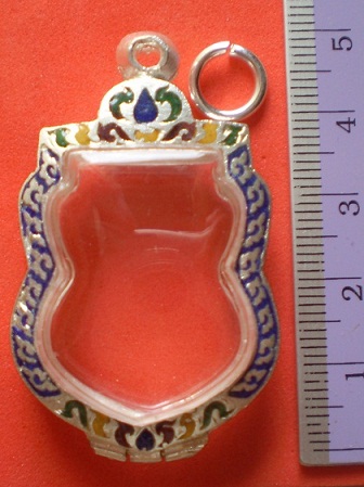 ตลับเงินลงยาเต็มใบ  ใส่เหรียญเสมา  เคาะเดียว  