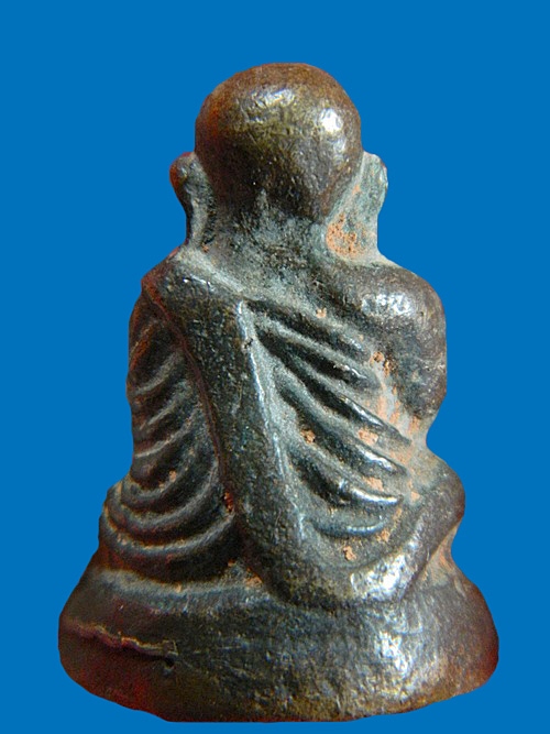 หลวงพ่อเงิน กรุวัดขวาง อ.โพทะเล จ.พิจิตร ( พิมพ์นิยม ฐานสูง ) ค่ะ