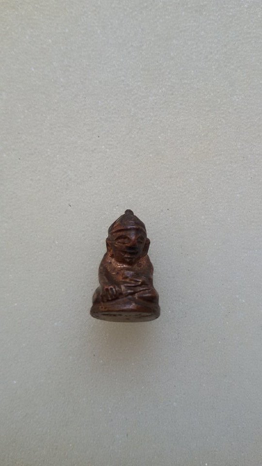 รูปหล่อหลวงปู่แหวน+พิมพ์อุปคุต อาจารย์เชื้อ หนูเพชร สร้าง