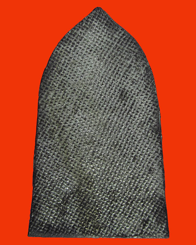 พระพุทธชินราชใบเสมา เนื้อชินเงิน  จัดสร้างขึ้นในปี 2547 รุ่นประทานพร 