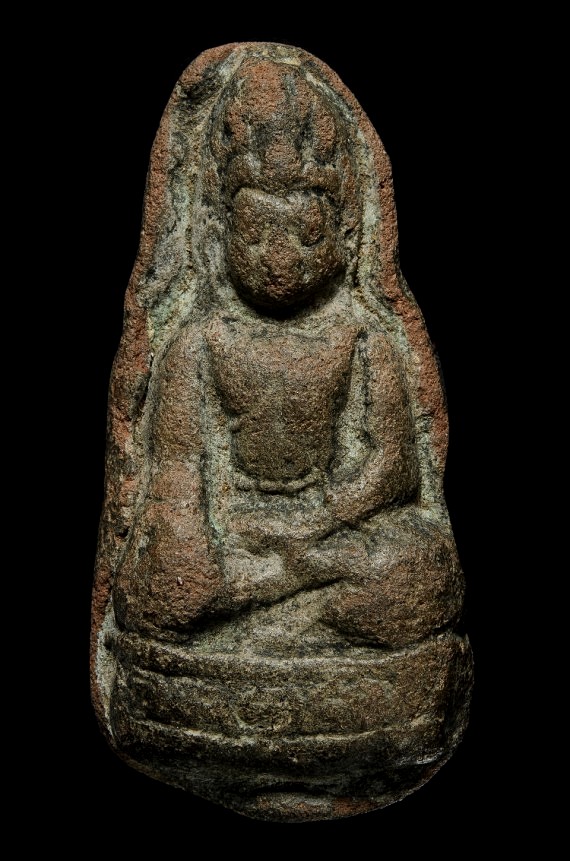 พระเทริดนั่งกรุเก่า ลพบุรี