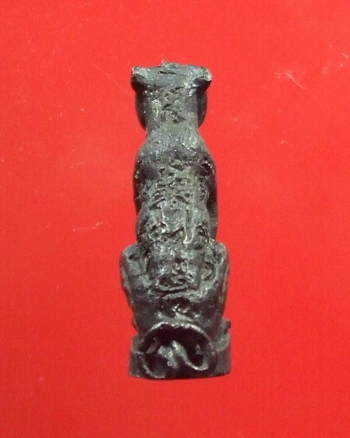 เสือหล่อ เสาร์ ๕ ปี ๓๖ ... หลวงพ่อเปิ่น วัดบางพระ