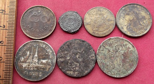 วัดใจเริ่ม 10 บาท กับ เงิน เหรียญที่ระลึก  ..AV378