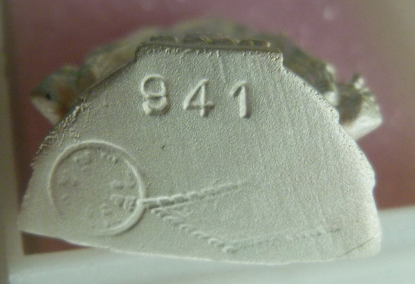 #3...พระพุทธชินราช รุ่นปิดทอง เนื้อเงิน ลอยองค์ พิมพ์ใหญ่ 30 มม. เลข 941 ปี 2547 วัดพระศรีรัตนมหาธ