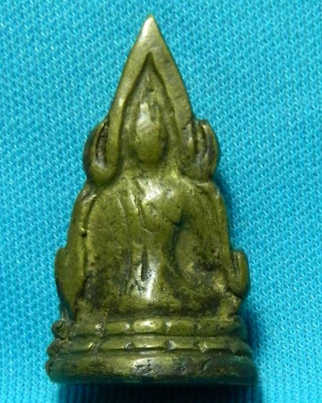 รูปหล่อพระพุทธชินราชอินโดจีน  (ไม่มีโค๊ต) ปี 2485 ตามสภาพครับ 