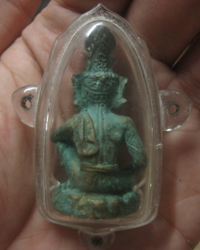 หลวงปู่กาหลง ปู่เสือเนื้อสนิมเขียว ขนาดห้อยคอ ปี 51