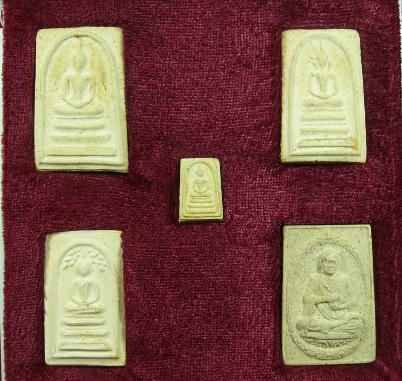 สมเด็จวัดระฆัง รุ่น 118 ปี ชุดกรรมการ 5 องค์ พร้อมกล่องเดิมๆ