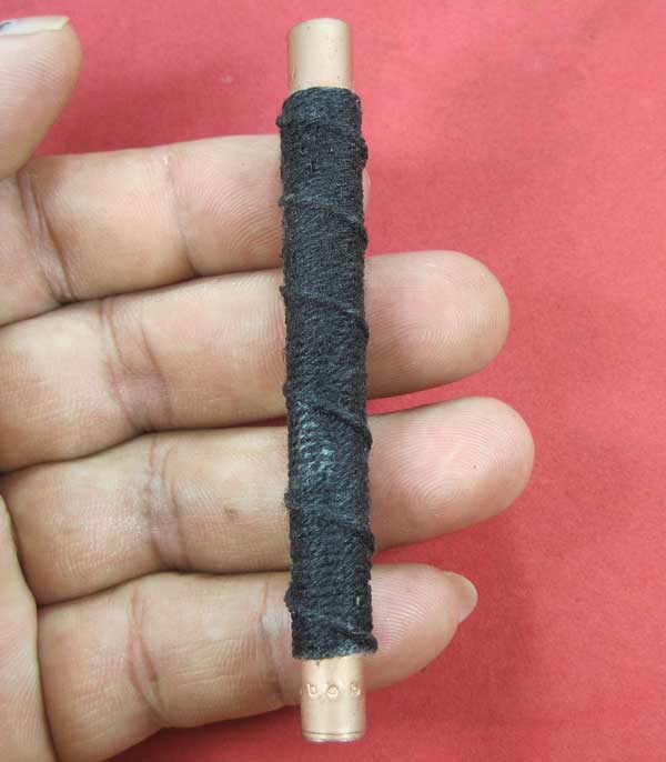 ตะกรุดจารมือตอกโค๊ตพิมพ์ใหญ่ หลวงปู่คำบุ คุตฺตจิตฺโต อ.พิบูล จ.อุบลราชธานีแชมป์วัดใจสายอิสาน