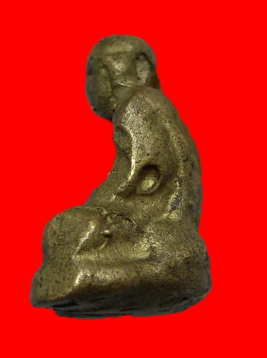 หลวงพ่อเขียนรุ่นหอเตี๊ยะ ปี 2499 วัดสำนักขุนเณร จ.พิจิตรน้ำทองกระจายเยอะมากรับประกันพระแท้ 100 %