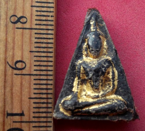 วัดใจเริ่ม 10 บาท กับ พระนางพญาเนื้อดิน  ..AV538