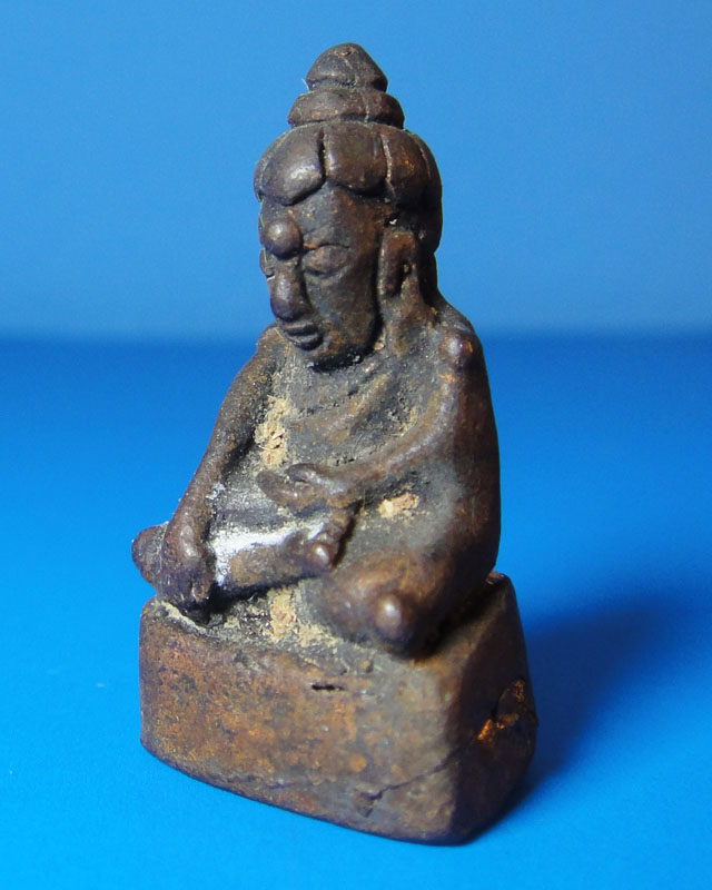 พระบัวเข็ม วัดสุทัศน์ ปี2546