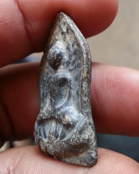 พระกรุเนื้อชินไม่ทราบที่ 