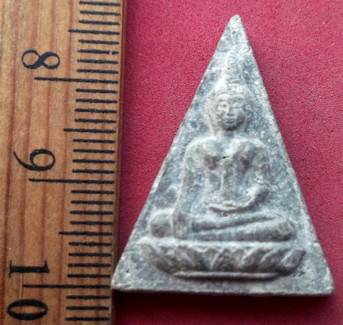 วัดใจเริ่ม 10 บาท กับ พระสมเด็จนางพญาเหล็กน้ำพี้มหามงคล วัดกำแพง บางจาก ..AV336