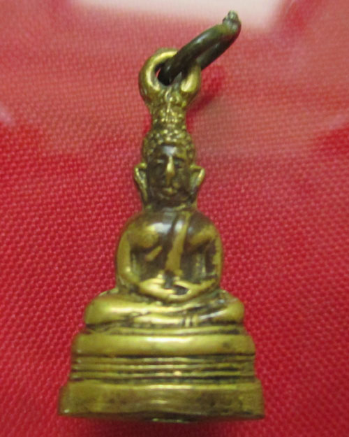 พระกริ่งเล็กปั้มห่วงเชื่อมไม่ทราบที่ครับ