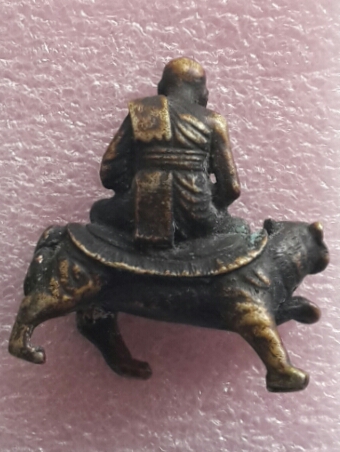 หลวงพ่อเปิ่นวัดบางพระ พิมพ์ขี่เสือจ.นครปฐม