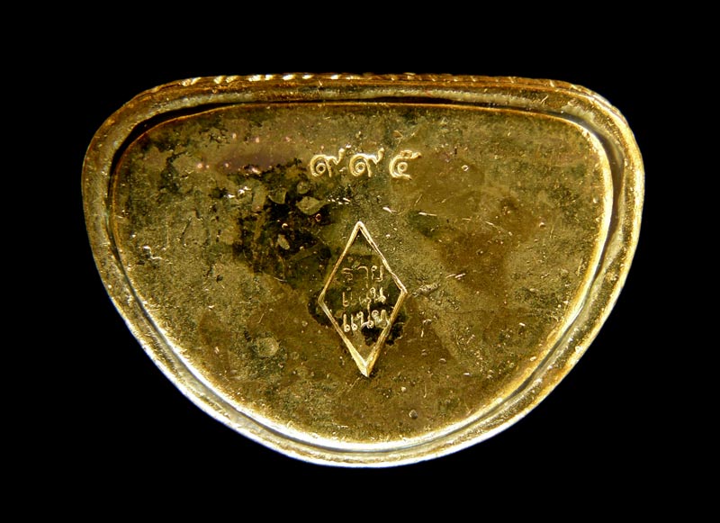 พระสังกัจจายน์ ( รวย แน่น แน่น ) รุ่นแรก เนื้อทองระฆัง หมายเลข 995 พระมหาสุรศักดิ์ วัดประดู่