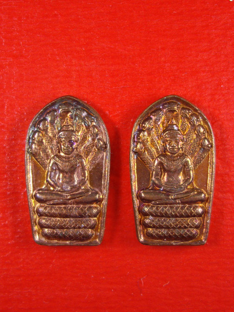 พระนาคปรกใบมะขาม หลวงปู่หลิว วัดไร่แตงทอง เนื้อทองแดง ทีเดียว 2 เหรียญ