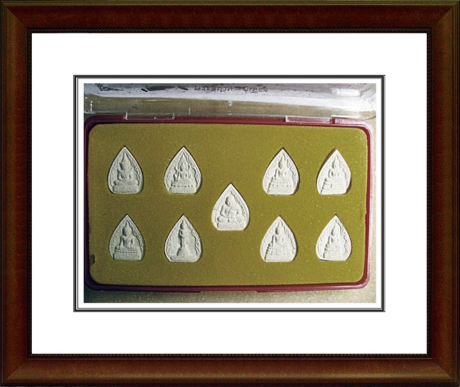 พระผงคู่บ้าน คู่เมือง หลวงพ่อเปิ่น วัดบางพระ พร้อมกล่อง