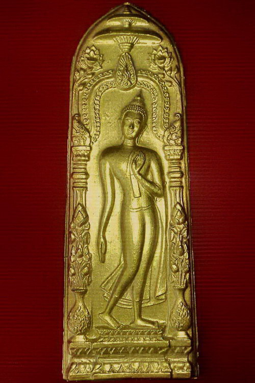 *พระบูชากำแพงศอก หลวงพ่อขอม วัดไผ่โรงวัว จ.สุพรรณบุรี ปี 2505 สวยมากค่ะ*